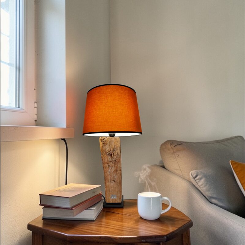 lampe en bois massif et métal (série limitée)